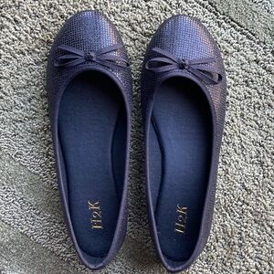 Women's Black Flats size 9